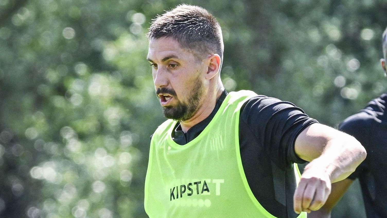 顶级联赛中 顶级联赛中